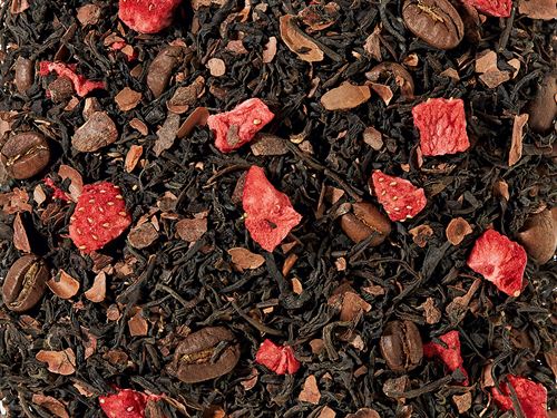 Le goût des fraises fruitées, du café subtilement amer et de la crème onctueuse se marient parfaitement avec celui du thé noir. Une création très réussie et originale, à goûter absolument.