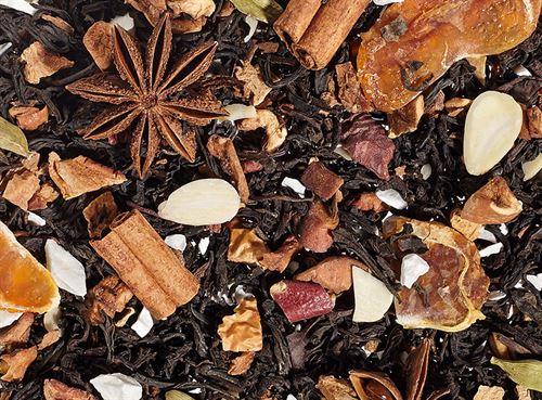 Ce thé "pain d'épices" riche en mandarines, épices et amande font partie intégrante de chaque table de Noël pour les amateurs de la saison hivernale. Mais pas que !!